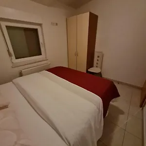 And Niki 2 Apartman